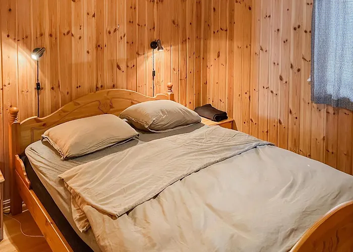 4 Bedroom Cozy In Idse